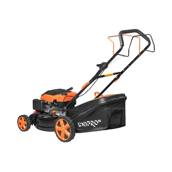 Gasoline mower Dnipro-M 46