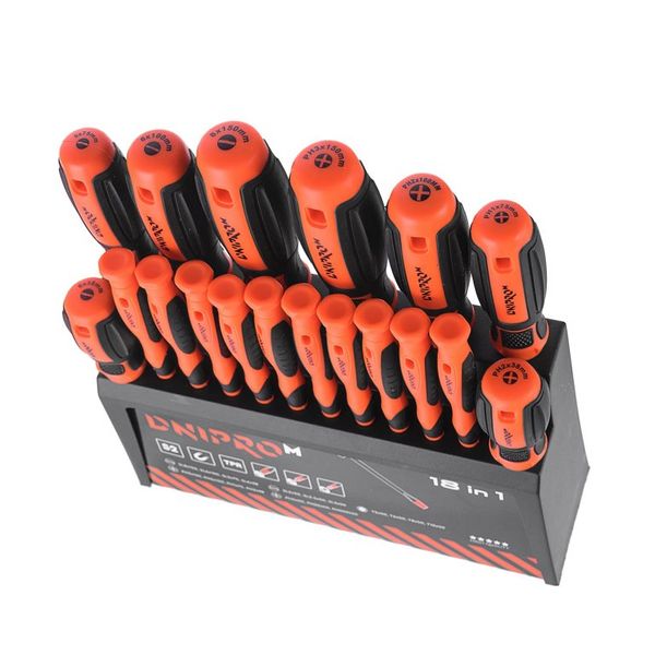 Screwdriver set with stand Dnipro-M S2 18 pcs