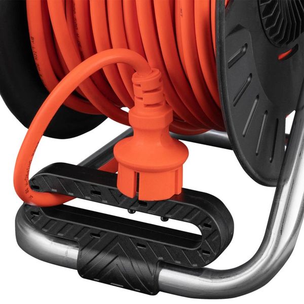 Extension Cord on Reel Dnipro-M SE4 3x2.5 mm² 25 m